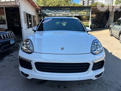 Porsche Cayenne 2016 California very clean panoramic