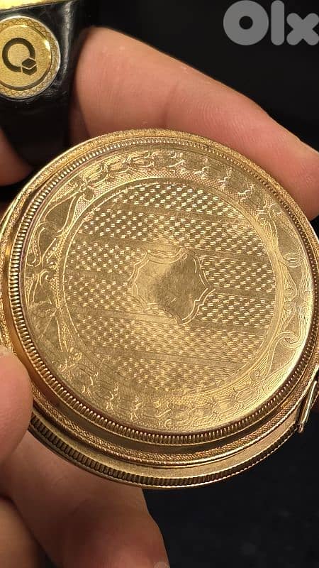 ساعة عمرها ١٢٠ سنة 0