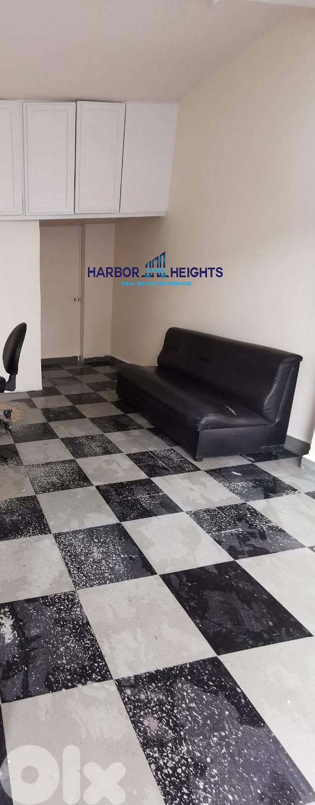 shop for rent in dekwaneh محل للإيجار في الدكوانة 0