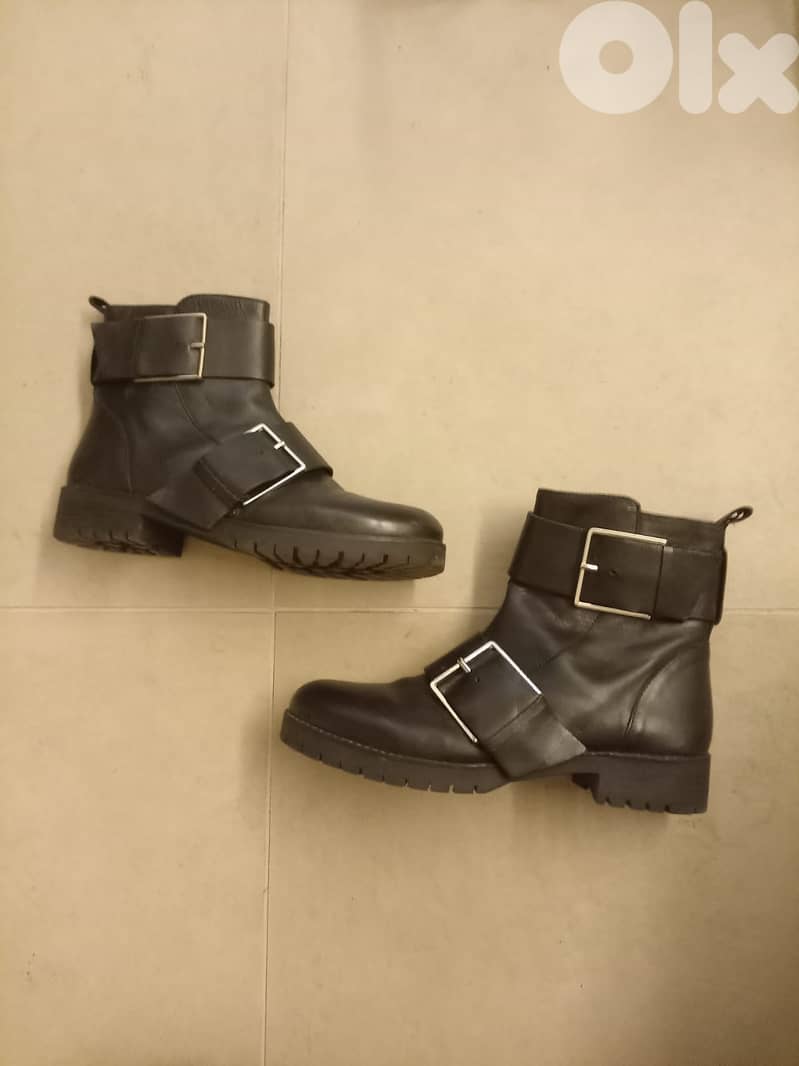 Stradivarius Original Boots (Size 40) 1