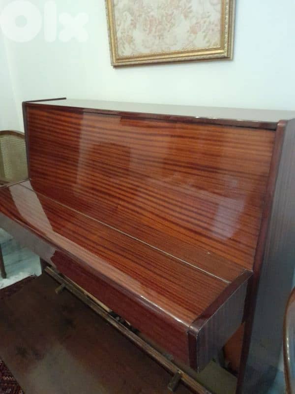 Russian piano This brand of piano was  in 1935. 1