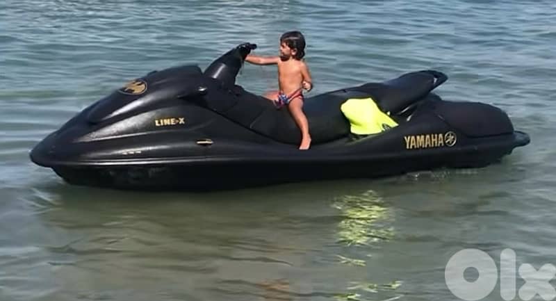 SUV jetski. 1