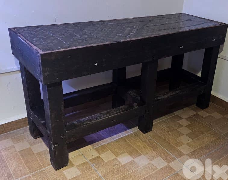 Very strong work bench/table/aquarium stand 2