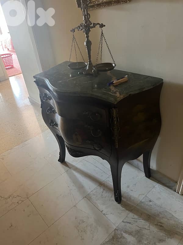 home decor and antiques 1