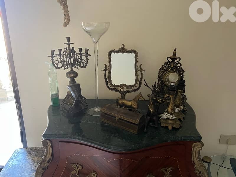 home decor and antiques 7