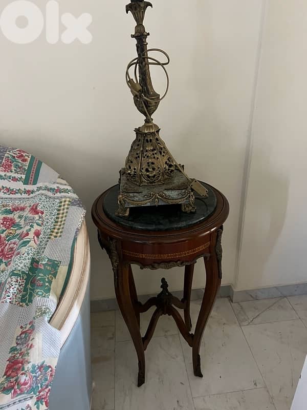 home decor and antiques 10