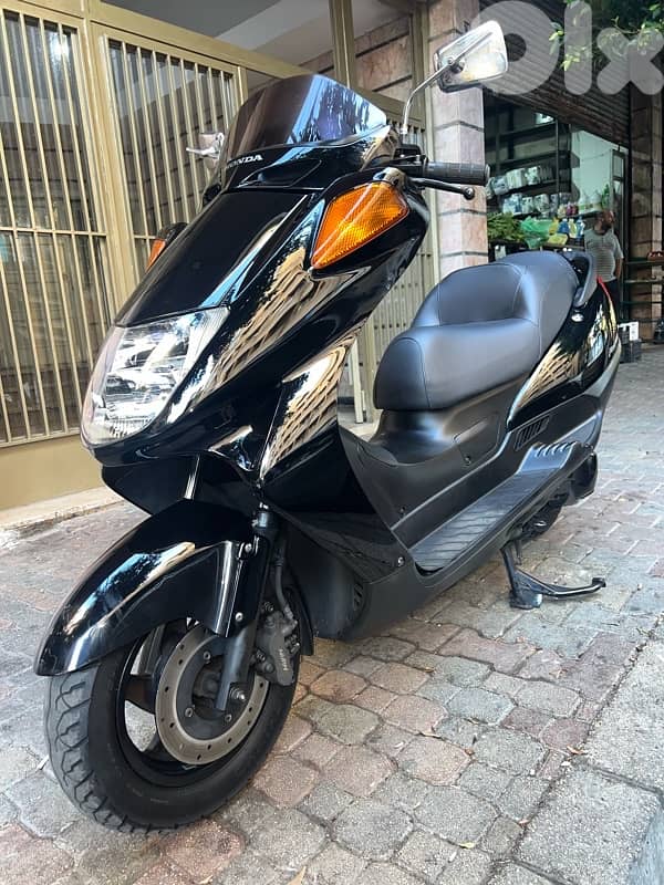 Honda Foresight 250 Se 10