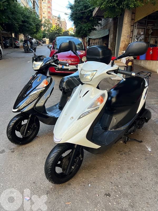 Suzuki Adress V 125 Japanese 3