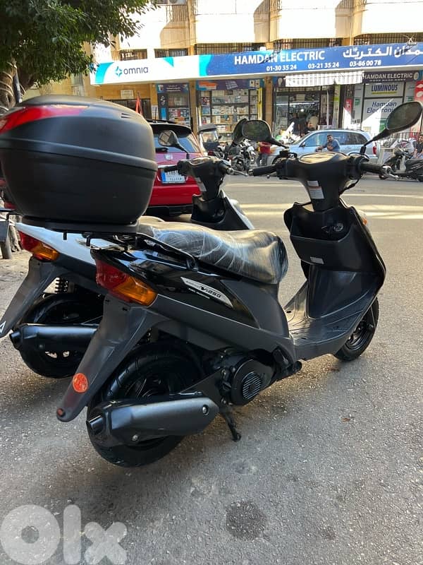 Suzuki Adress V 125 Japanese 9