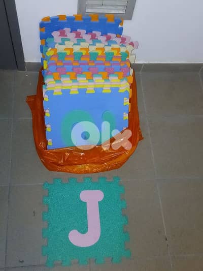 alphabetical puzzle mat