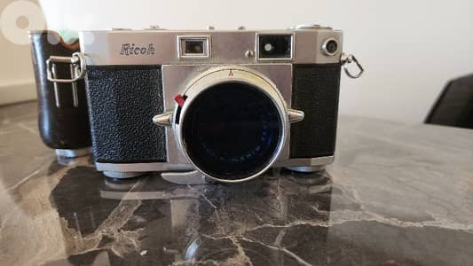 ricoh camera with flasher