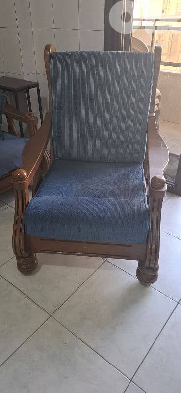 living room and curtain 1