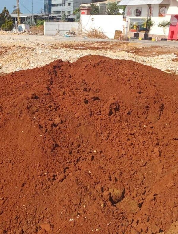 تراب احمر زراعي 0