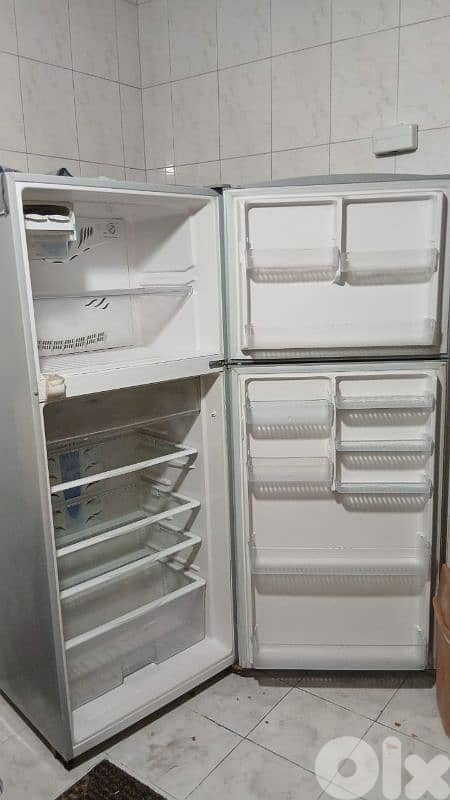 fridge and freezer 5
