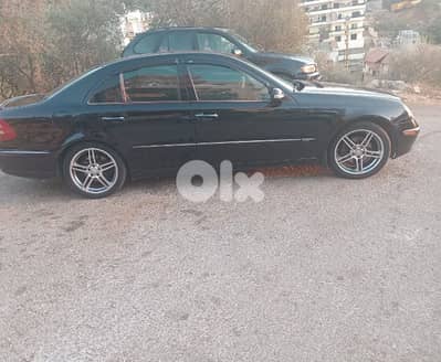 Mercedes-Benz E-Class 2005