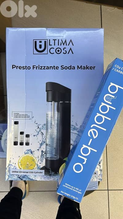 Ultima cosa soda maker black with 60L bubble-bro co2 cylinder