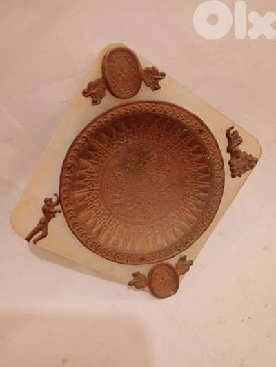 منفضة أنتيك مميزة