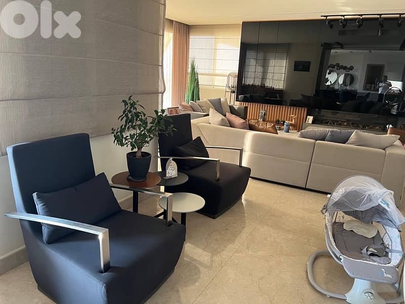 modern arms chair bought from Bo concept used like new 4