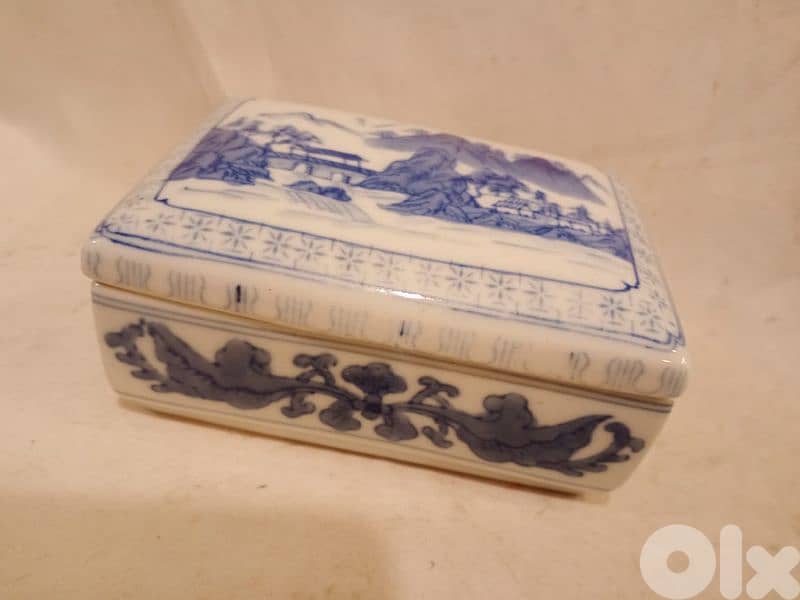 صندوق بورسلان صيني أنتيك 1
