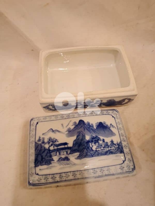 صندوق بورسلان صيني أنتيك 2