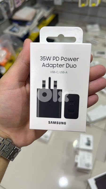 Samsung 35w pd power adapter Duo (usbc,usb-a) 3 pin 0