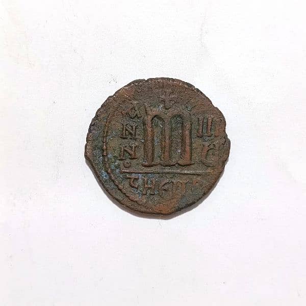 عملة بيزنطية مهمة وواضحة 1