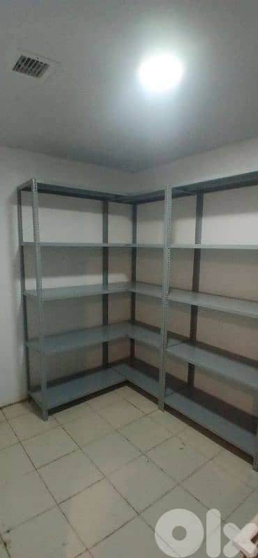رفوف للبيع بجودة عالية 8