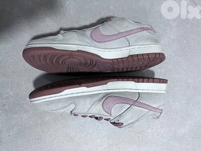 Nike Shoes 44