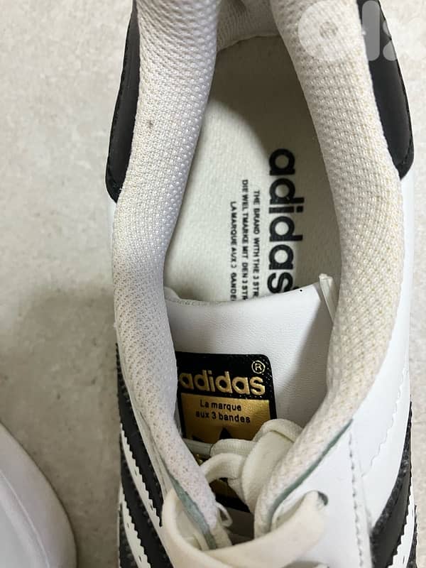 Adidas Men Original 42 3