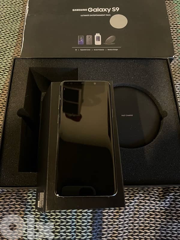 Samsung galaxy S9 X ultimate entertainment package 3