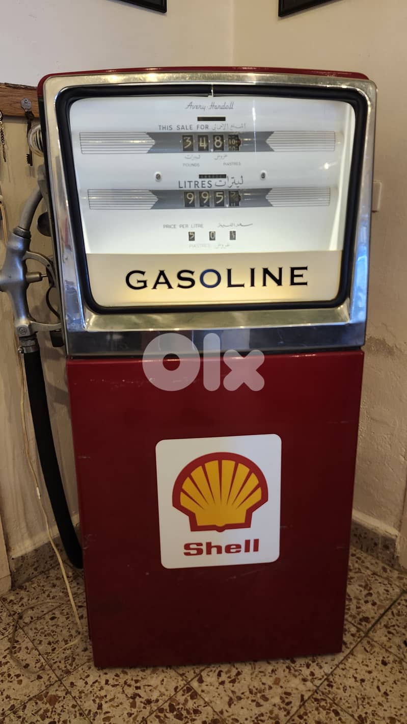 1960s Gas Pump 1