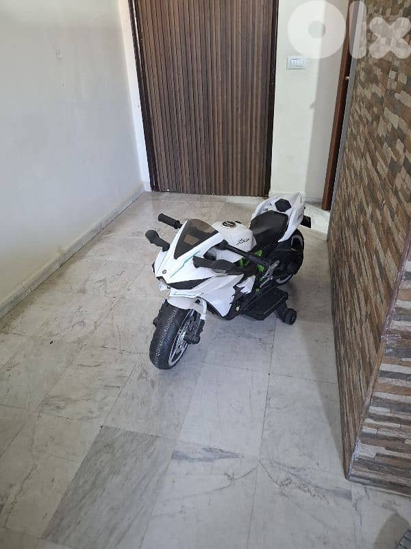 Electric Kids Motorcycle – Rechargeable Ride-On Bike with Music 1