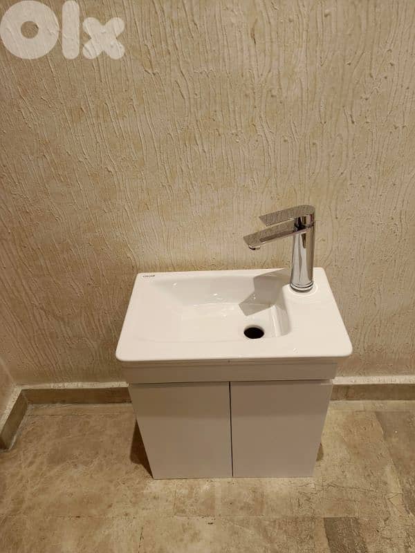 مغسلة حمام صغيرة للاماكن الحرجة مع خزانة مقاوم للرطوبة توصيل مجاني 6