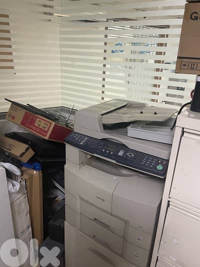 Old computer gear for sale monitor printer ups dm for price Old computer gear for sale monitor printer ups dm for price