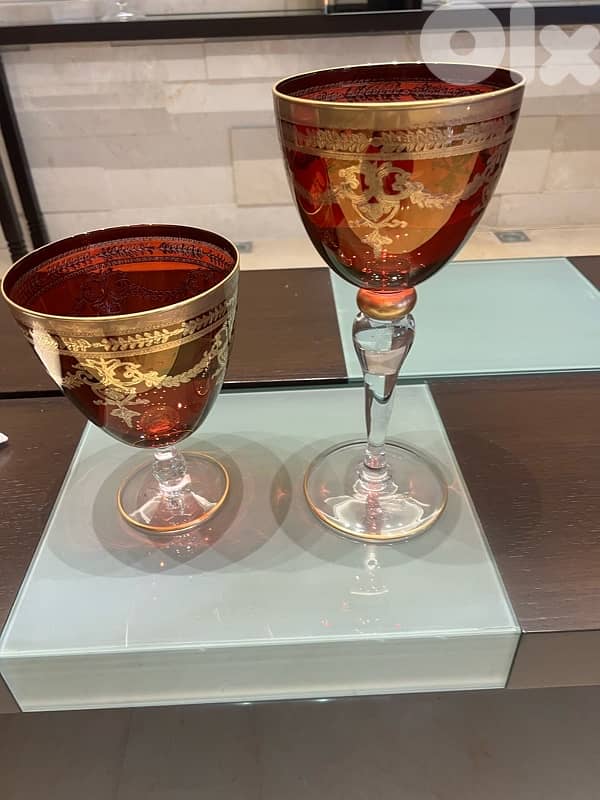 2 vases crystal rouge et dore 0
