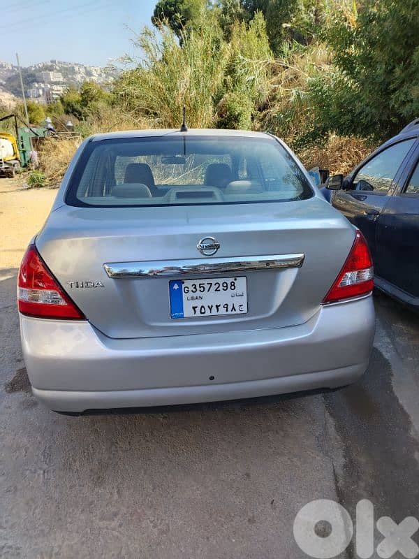 Nissan Tiida 2008 0