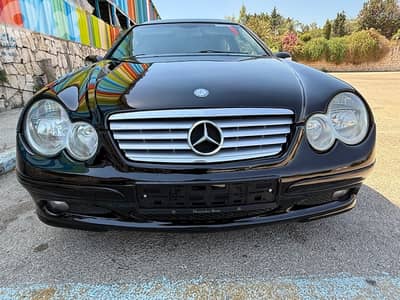 مرسيدس بنز سي-كلاس 2002