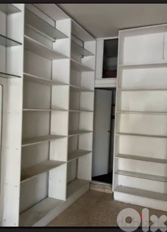 30m one room commercial space sale+ parking sinelfil horch tabet Metn 0