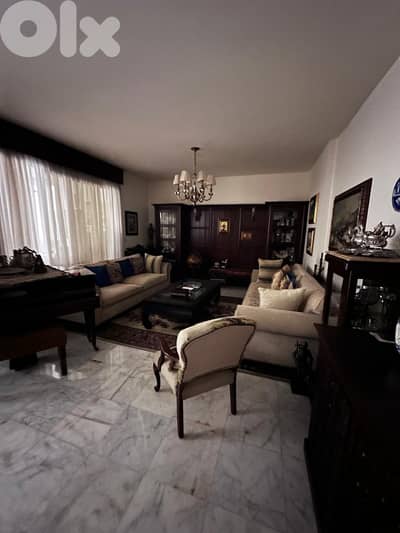 SPACIOUS APARTMENT IN SPERAS PRIME (200SQ) 3 BEDROOMS , (BT-1283)