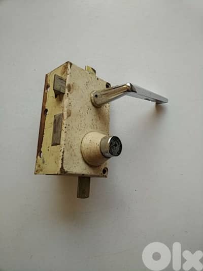 Security lock door - Not Negotiable
