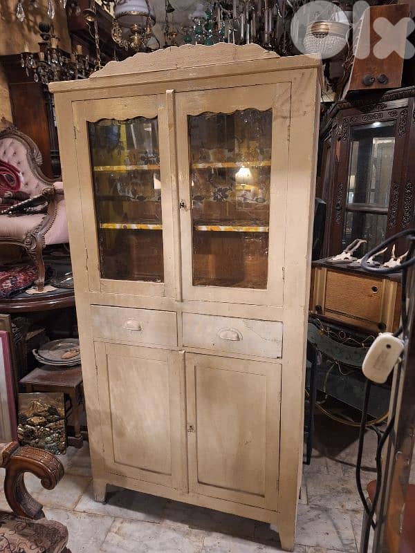 vintage cabinet نملية ناعمة درف زجاج 0