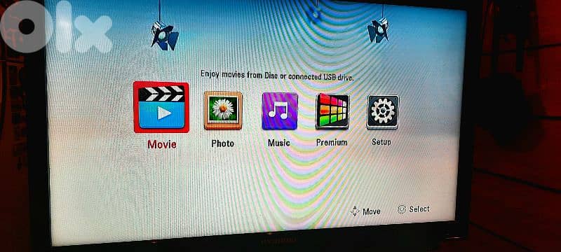 LG BR 3D Player BP-325 (Bluray Player ($50) 4