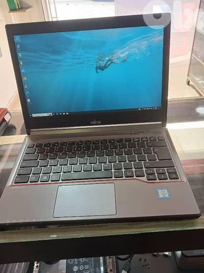 fujitsu siemens i5 6 th