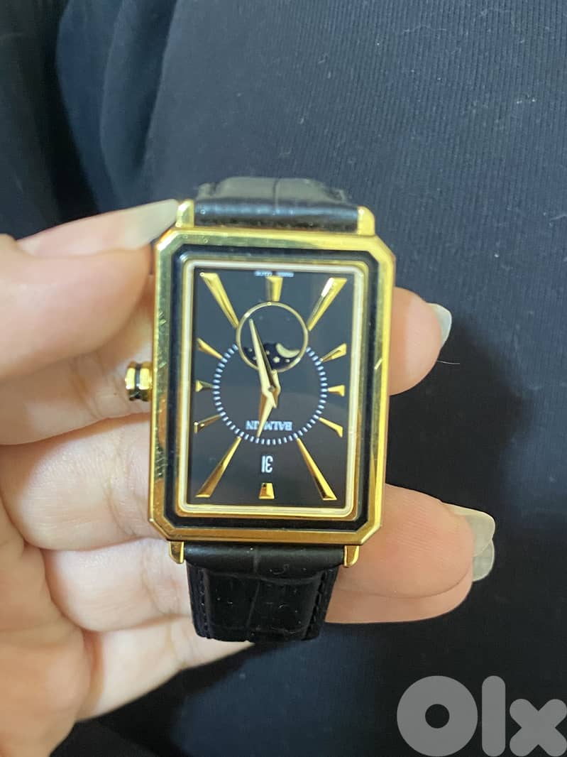 Balmain eirini watch like new 3