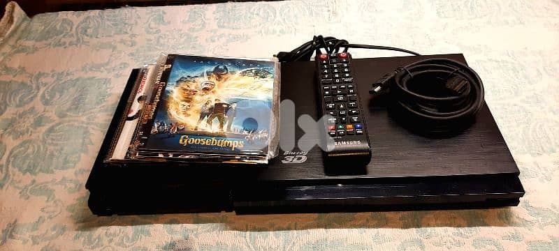 Samsung BR 3D Player BD-D5500 (Bluray Player) 0