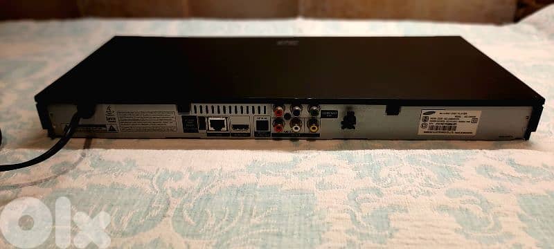 Samsung BR 3D Player BD-D5500 (Bluray Player) 2