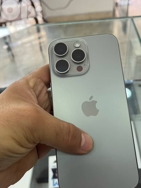 iphone 15 pro max 512gb titanium 2 sim battery 90% ktir ndif 1