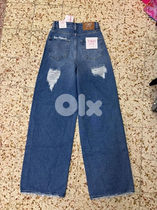 TURKISH WHOLESALE OR BY PIECE - BRAND NEW 2