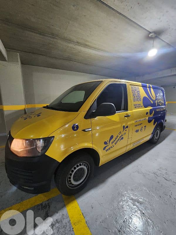 fully equipped van 0