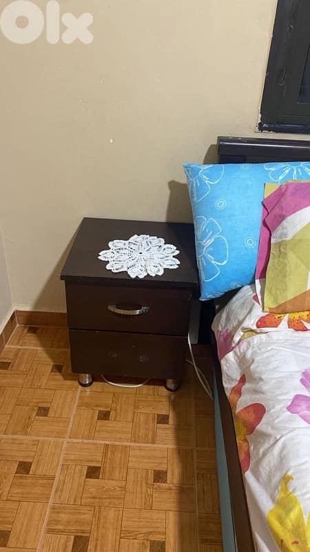 غرفة نوم كاملة مع الفرش 2